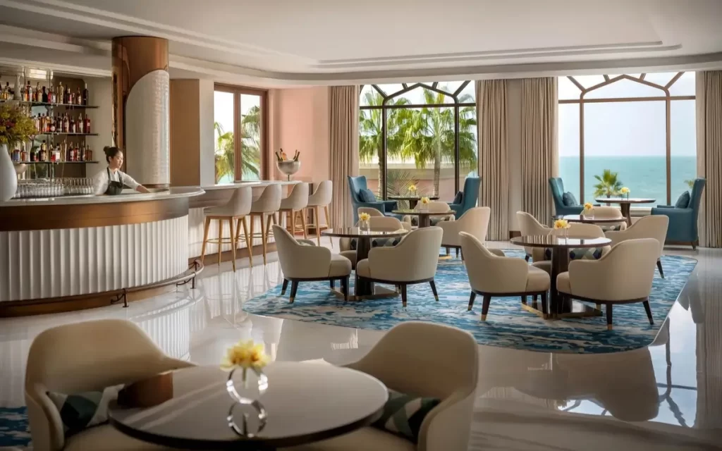 Atlantis The Palm, Dubai vs Atlantis The Royal Restaurants