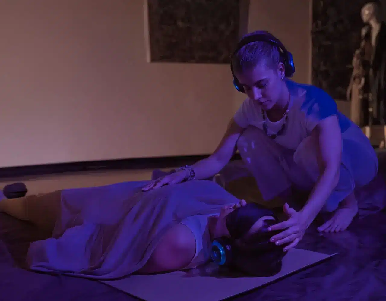 Slowing Down in a Fast City: A 9D Breathwork Facilitator on Wellness and Balance in Dubai