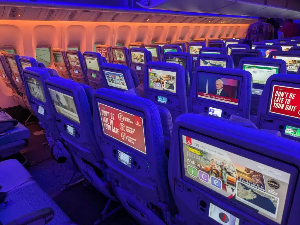 The Dubai Nomad - Emirates Economy 777 Review